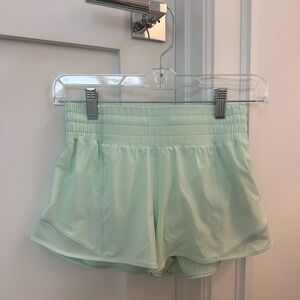 lululemon mint moment high rise hotty hots